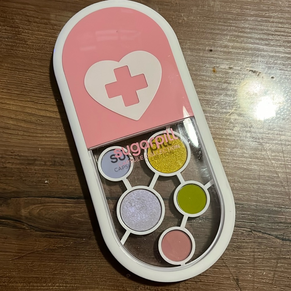 Sugar Pill Capsule Collection C1